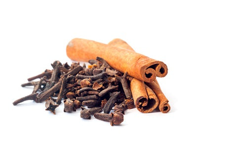 Was sind Zimtblüten?