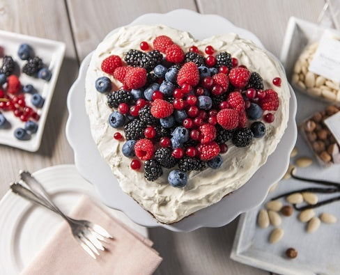 Beerige Mascarpone-Torte mit echtem Vanillezucker